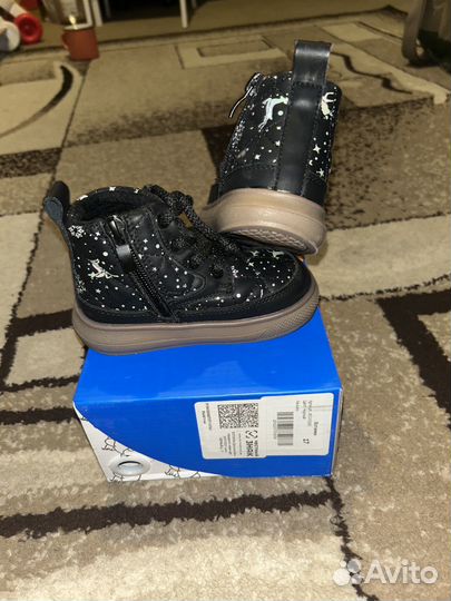 Детские демисезонные ботиночки