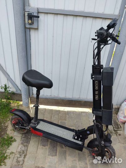 Электросамокат Kugoo M4 PRO
