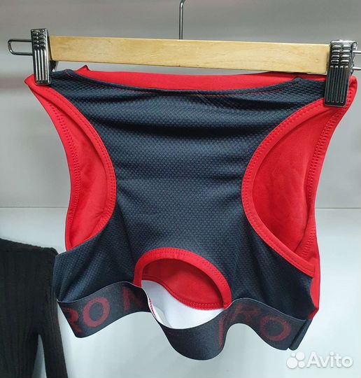 Топ nike PRO