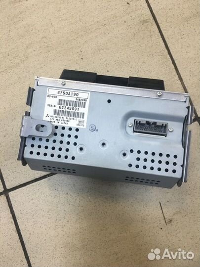 Информационный дисплей Mitsubishi Pajero Sport 2