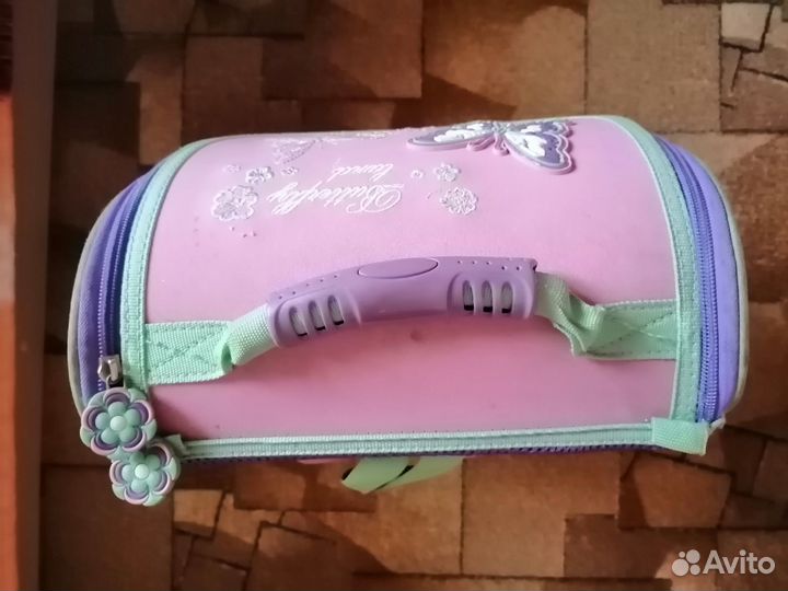 Портфель школьный для девочки