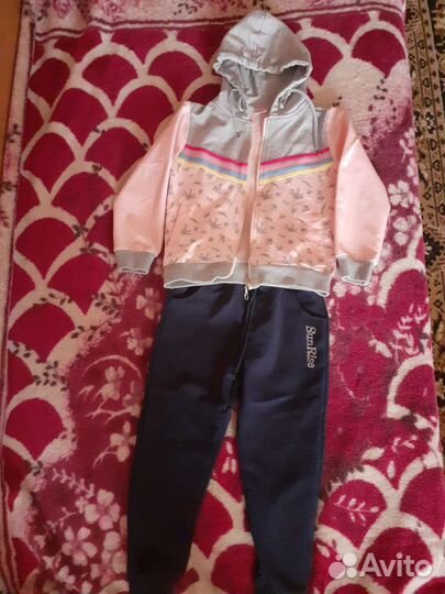Спортивный костюм для девочки 4-5 лет
