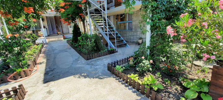 Комната 25 м², 1/2 эт.