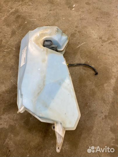 Бачок омывателя стекла Almera G15