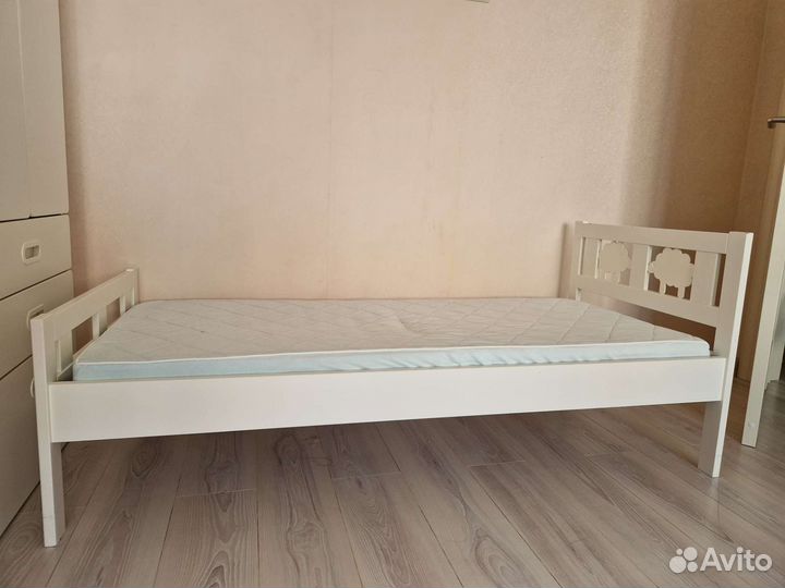 Кровать криттер IKEA с матрасом