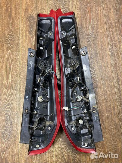 Фонарь Nissan X-Trail T31 рестайлинг левый правый