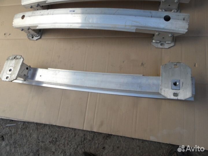 Усилитель заднего бампера BMW X3 F25 BMW X4 F26