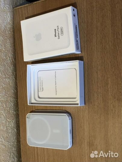 Повербанк MagSafe BatteryPack