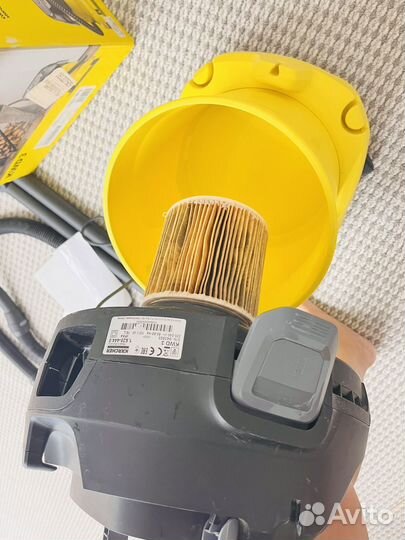 Бытовой пылесос karcher