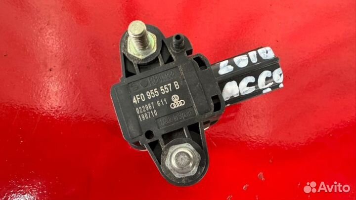 Датчик удара AIR BAG Audi A6 C6 2.8 ccea 2010