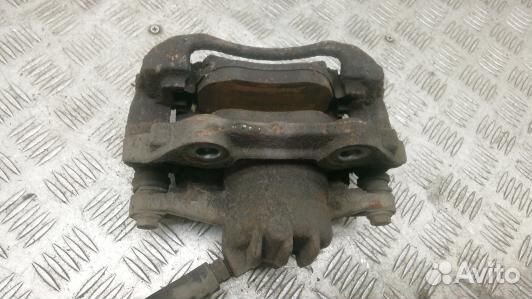 Суппорт тормозной передний правый citroen C4 1 (5B