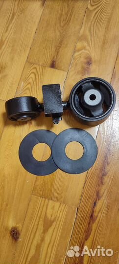 Верхняя опора двигателя Toyota 12309-28161