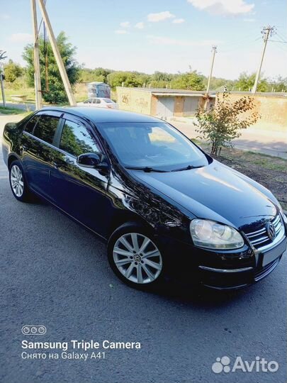 Volkswagen Jetta, 2009