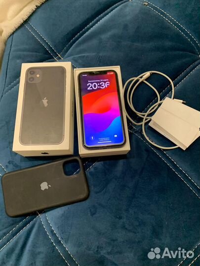 iPhone 11, 64 ГБ