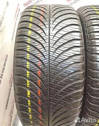 Goodyear Vector 4Seasons 215/55 R17 89L