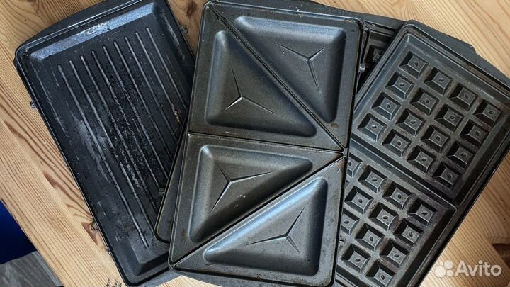 Вафельница электрическая