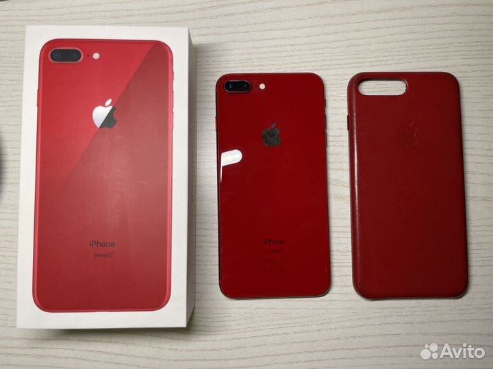 iPhone 8 plus 64gb red