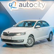 Skoda Rapid 1.6 AT, 2019, 85 200 км, с пробегом, цена 1 575 000 руб.