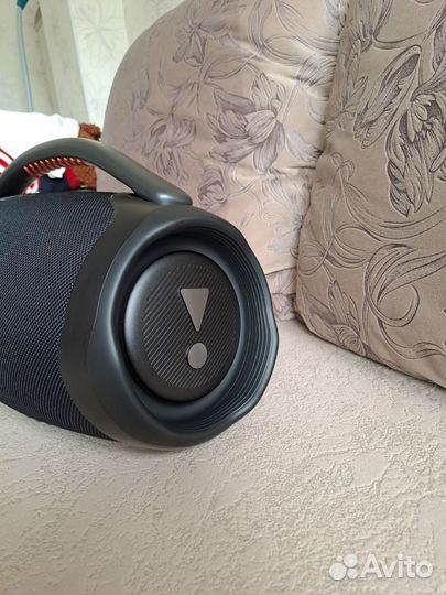 Колонка jbl boombox 3