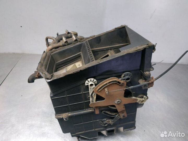 Корпус печки Nissan Serena 1 C23M GA16DE 1991-2001