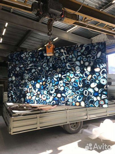 Доставка пирамида, мрамор, гранит от 1 до 4500кг