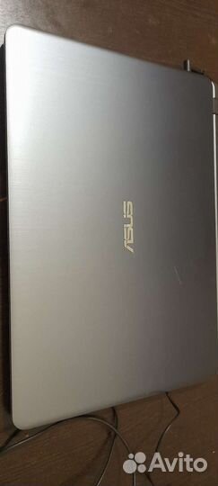 Asus