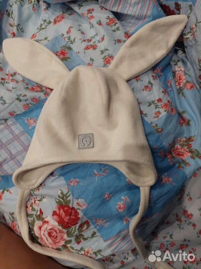 Шапка с ушами зайца