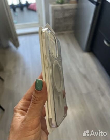 Чехол на iPhone 13 pro