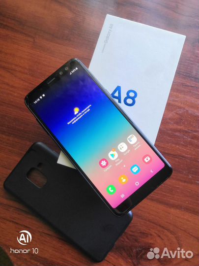 Телефон Samsung galaxy А8