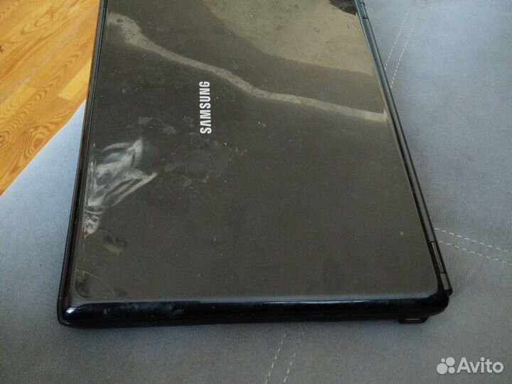 Ноутбук np-r460l samsung