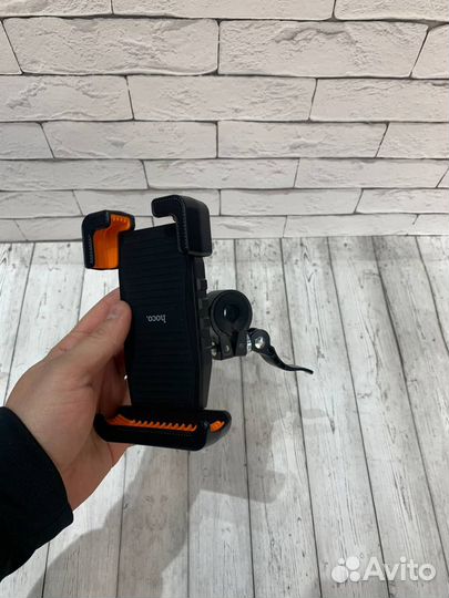 Держатель для телефона на руль мотоцикла