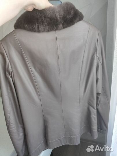 Куртка женская, утепленная, нат. кожа р. 44-46