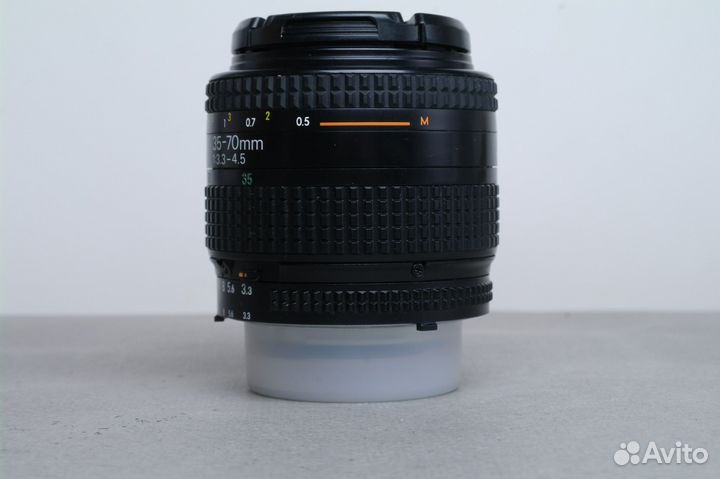 Объектив Nikon 35-70 f/3.3-4.5