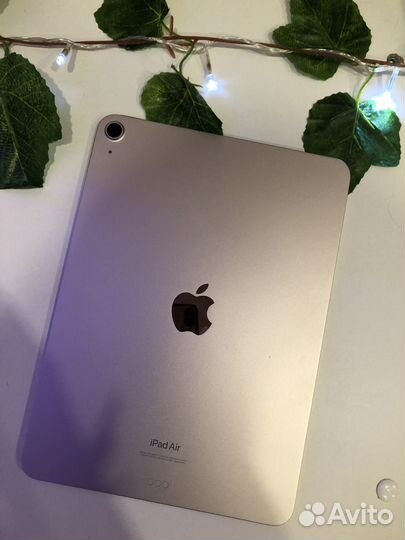 Apple iPad air (5th generation) 64 gb WI-FI