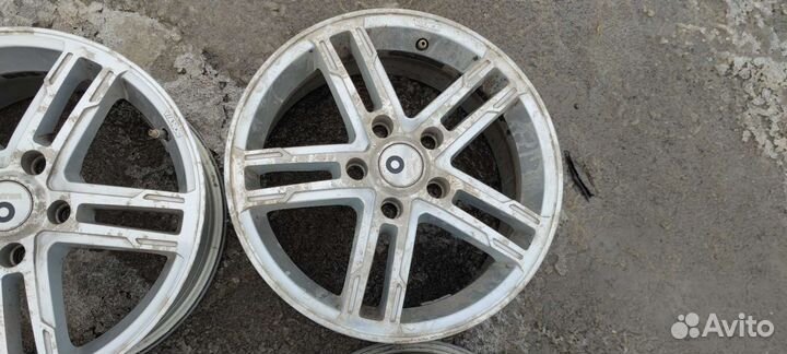 R16/5*114,3 цо 73,1 Vianor-4 диска