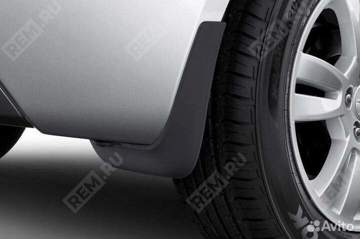 Задние брызговики GM Chevrolet Aveo T300 хэтчбек