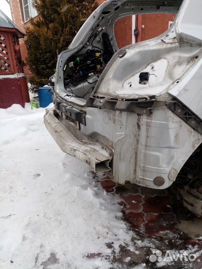 Усилитель заднего бампера на Opel astra h