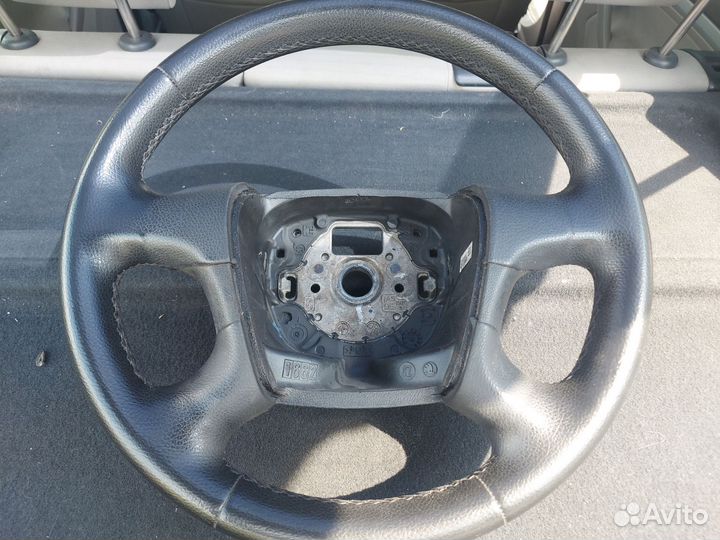 Руль на skoda octavia a5,fabia