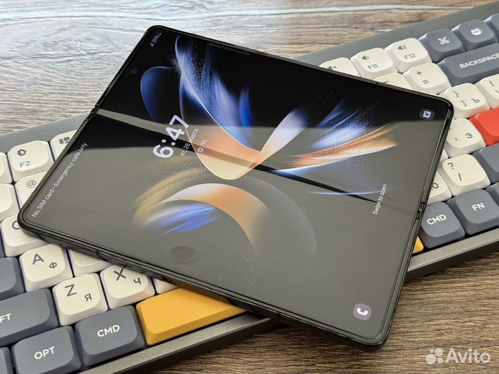 Samsung Galaxy Z Fold4, 12/512 ГБ