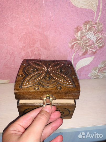 Шкатулка для украшений