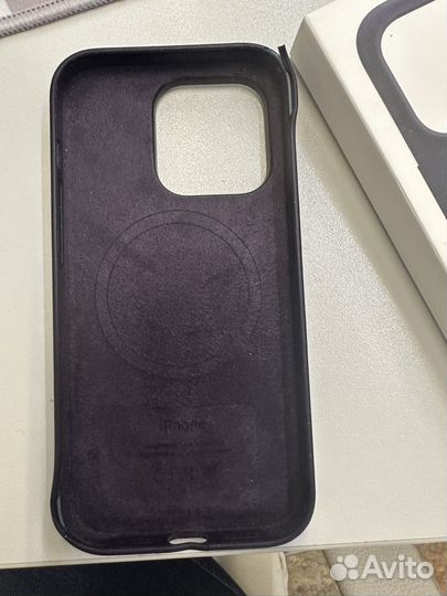 Чехол на iPhone 14 Pro