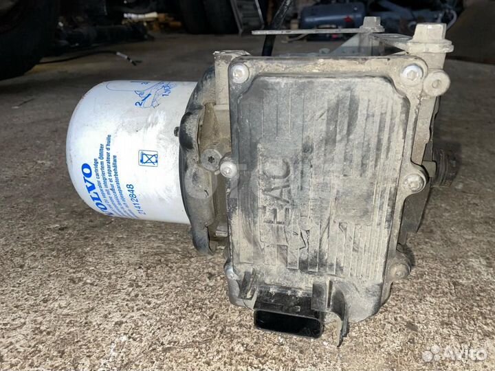 Кран масловлагоотделителя (разгрузка) Volvo FH 3