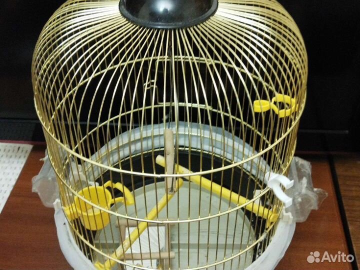 Клетка для средних птиц