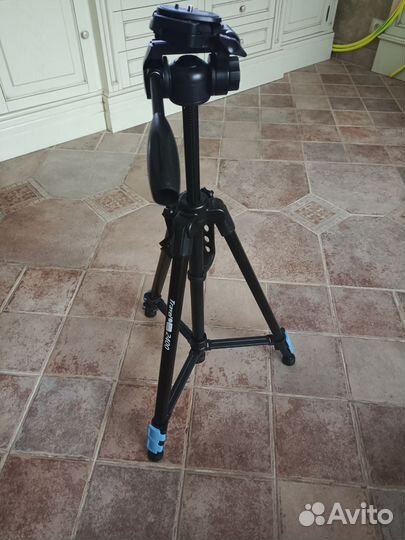 Штатив Falcon Eyes Travel line 2400