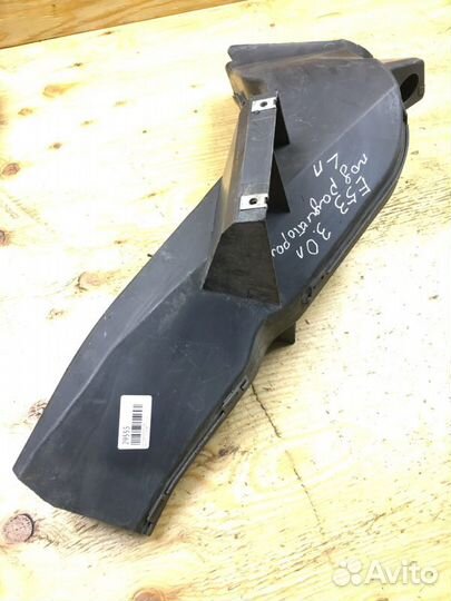 Воздуховод передний левый Bmw X5 E53 M54B30 2001