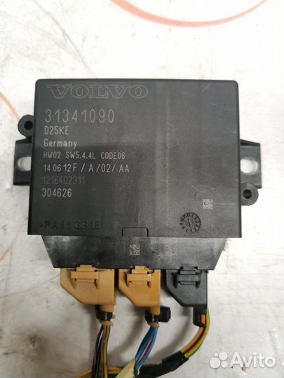Блок управления парктроником Volvo V60 2.0 дизель