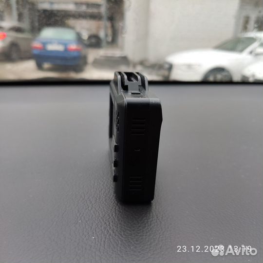 Видеорегистратор с радар детектором