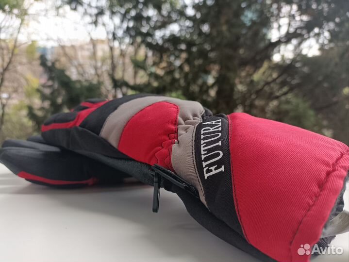 Мото перчатки. Futura