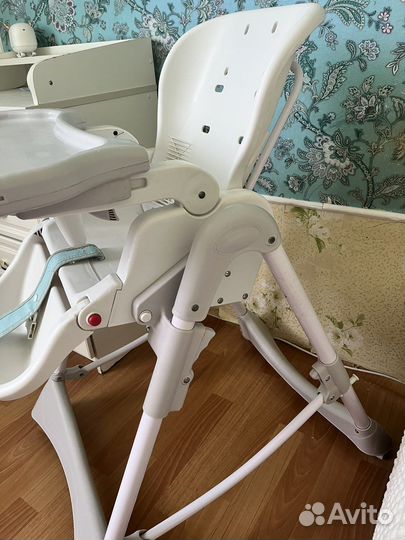 Стульчик для кормления happy baby classic