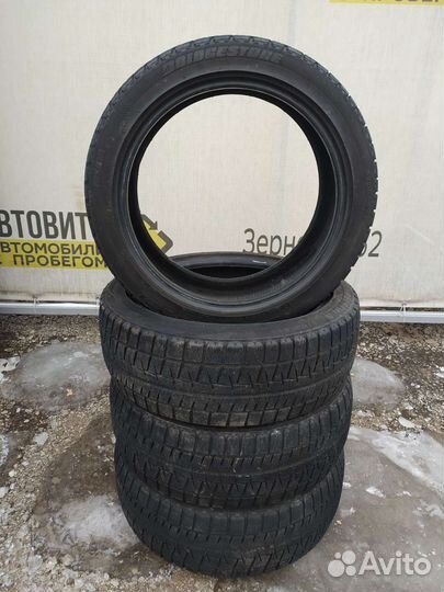 Bridgestone Blizzak Revo GZ 225/45 R18